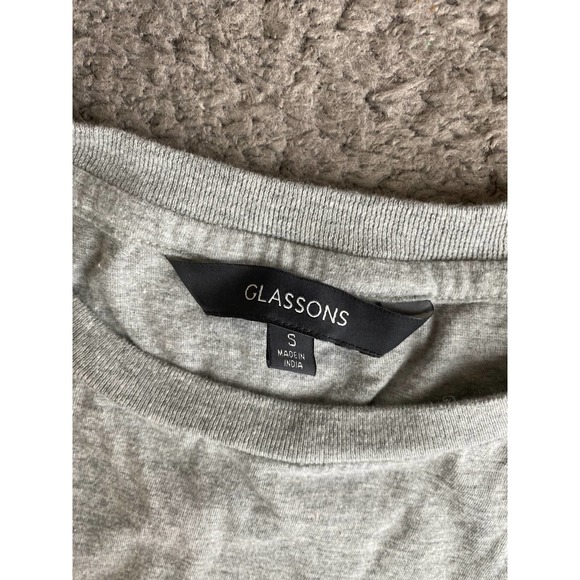 Glassons gray crop top with tigers, size small - Picture 4 of 9